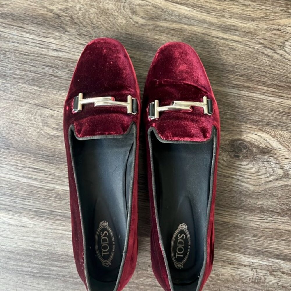 Tod’s Double T Burgundy flats/ slippers, size 39